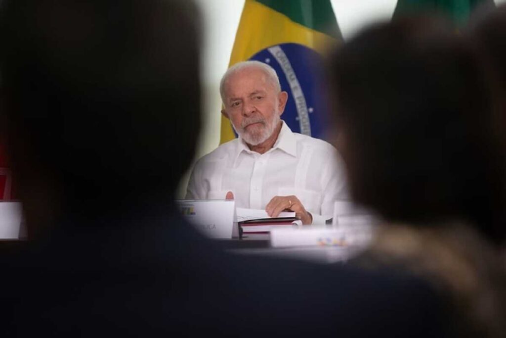 Pesquisa Quaest em oito estados confirma derretimento de Lula