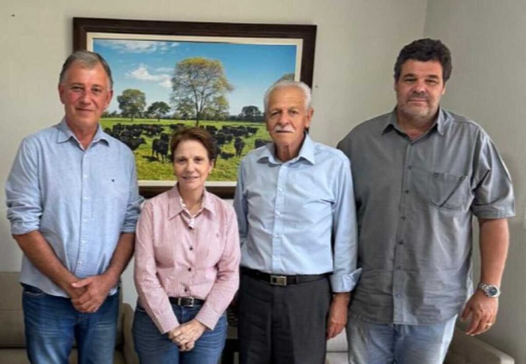 Prefeito Marcelo Abdo, de Bandeirantes, visita senadora Teresa Cristina