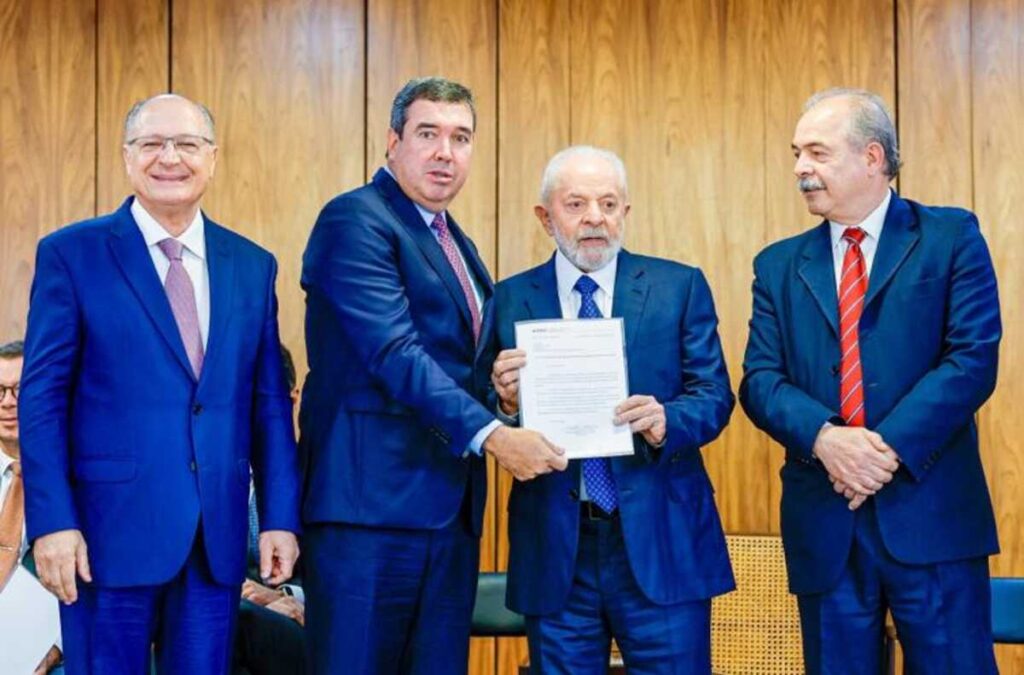 Riedel critica gestão Lula: 'não está bem'