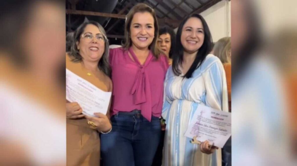 Com abraço carinhoso, Adriane homenageia mulheres líderes comunitárias de Campo Grande