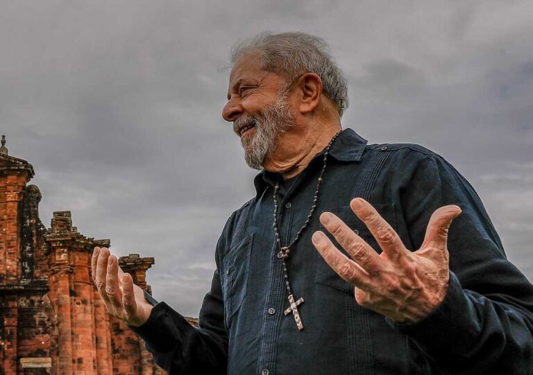 Lula é ruim ou péssimo para maioria dos brasileiros, diz pesquisa AtlasIntel