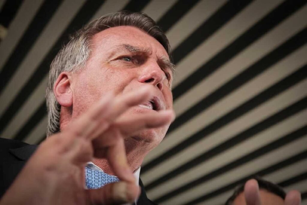 PGR pede para arquivar investigação de Bolsonaro em cartão de vacinas