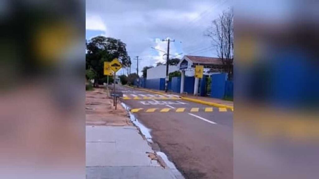 Papy celebra mais segurança com mão única de veículos em escola na Vila Nasser