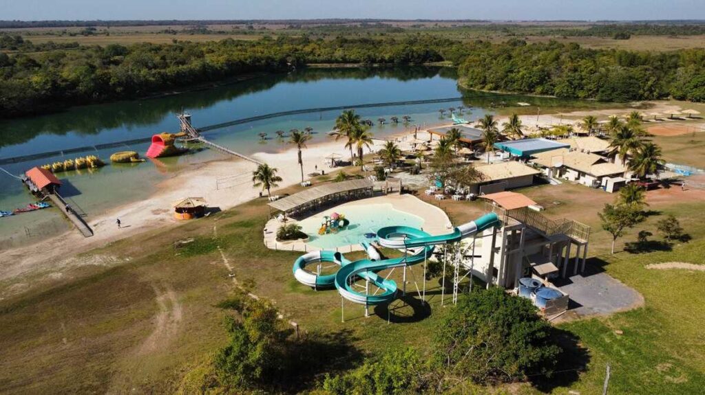 Praia da Figueira faz adaptações exigidas pelo Imasul e atrativo está aberto em Bonito