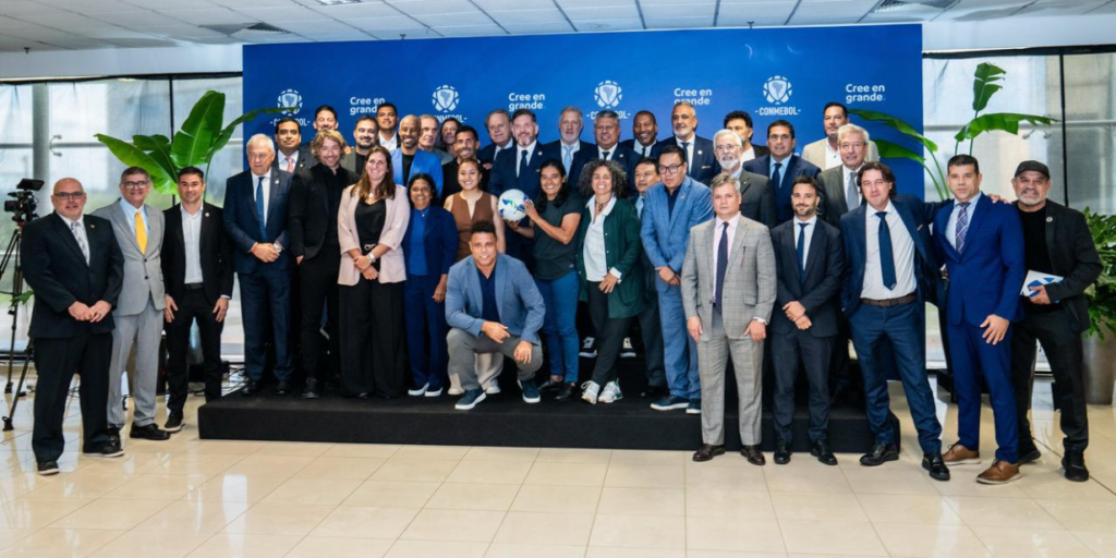 Ronaldo Fenômeno encabeça comissão da Conmebol de luta contra o racismo