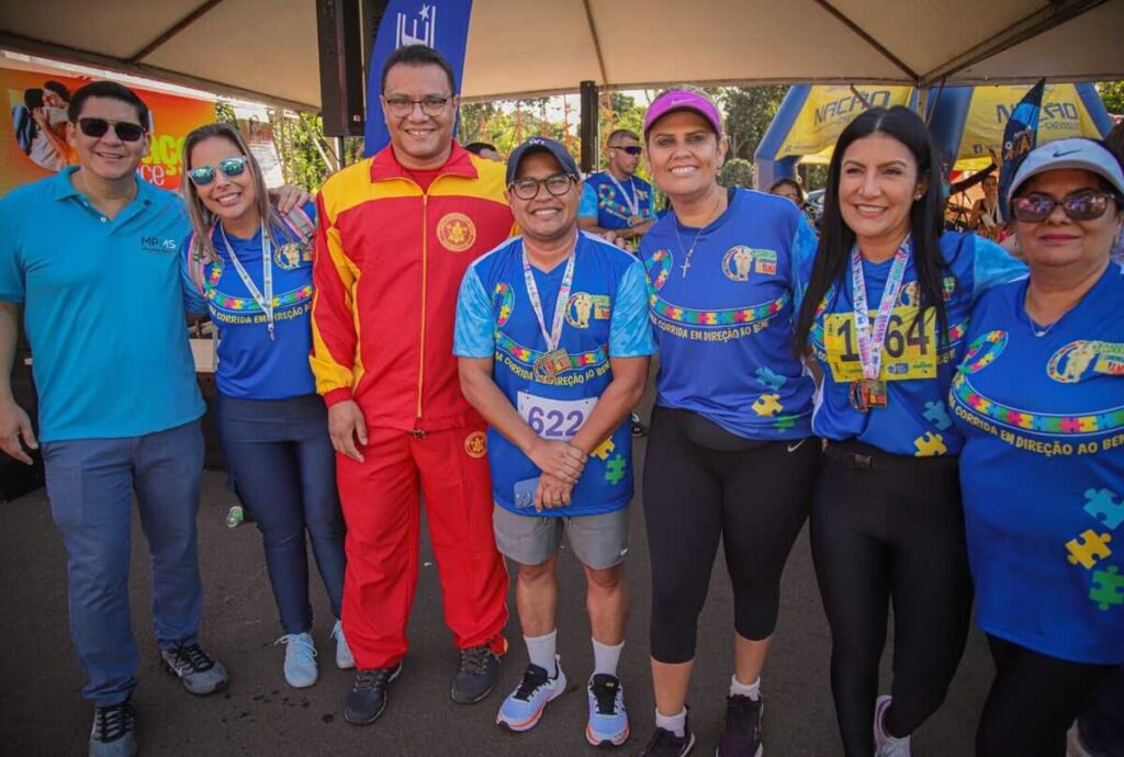 Comprometida com a pauta da inclusão, Câmara marca presença na Corrida dos Amigos do Autista