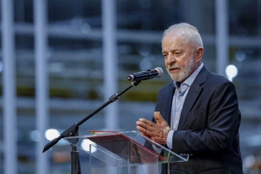 Lula sanciona Orçamento para 2025 com aumento do salário mínimo