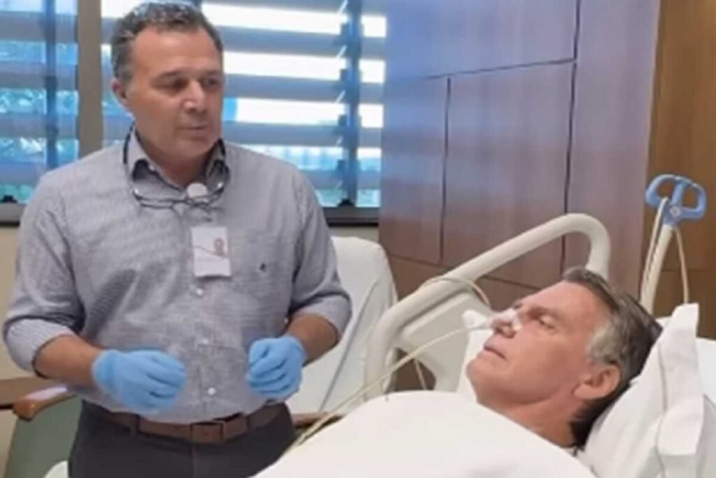 "Cenas fortes": Bolsonaro retira sonda do nariz e posta vídeo em redes