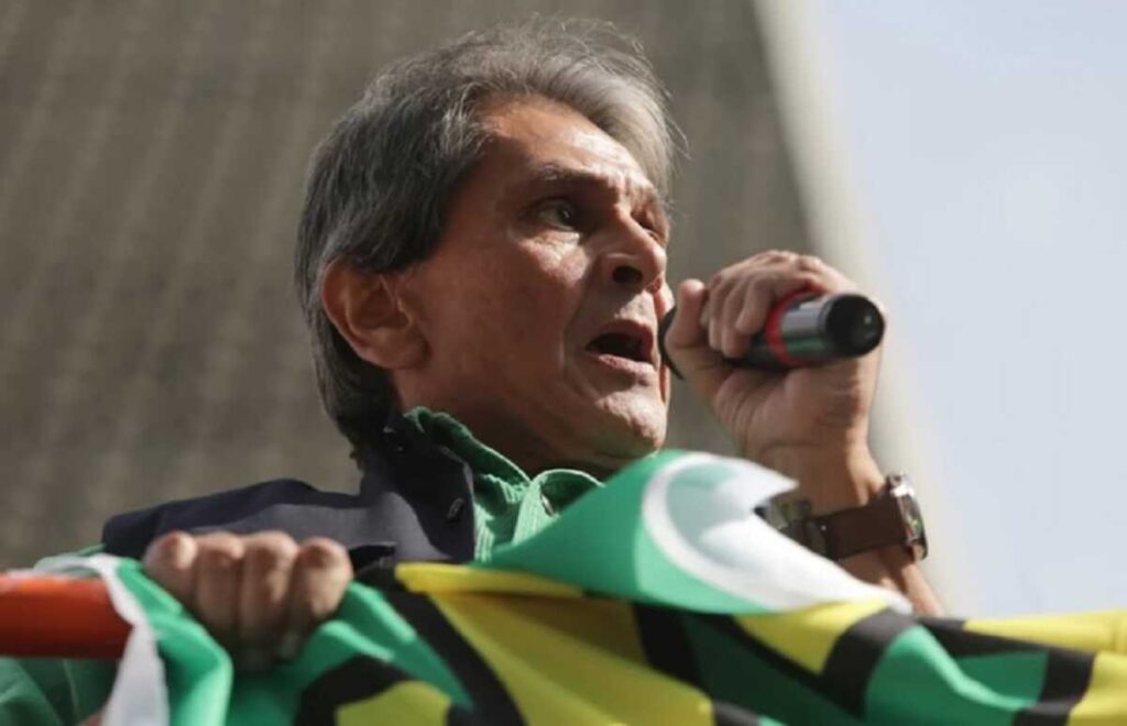 Roberto Jefferson deixa hospital para cumprir prisão domiciliar