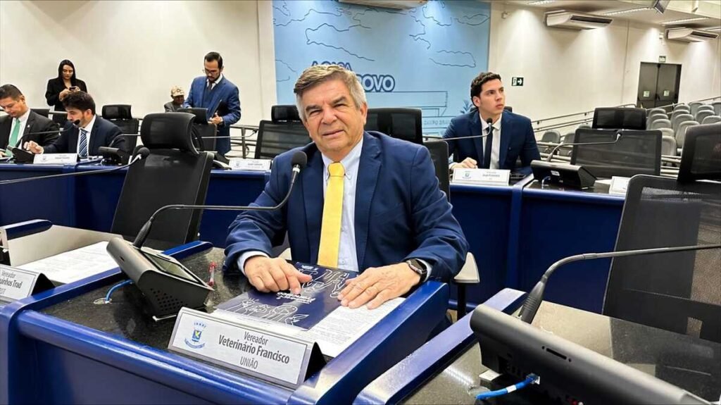 Veterinário Francisco defende 'Maio Amarelo' voltado aos pets no trânsito de Campo Grande