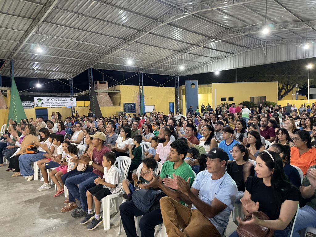 Abertura do Workshop Meio Ambiente reúne comunidade em noite de arte, educação e consciência ambiental em Porto Murtinho