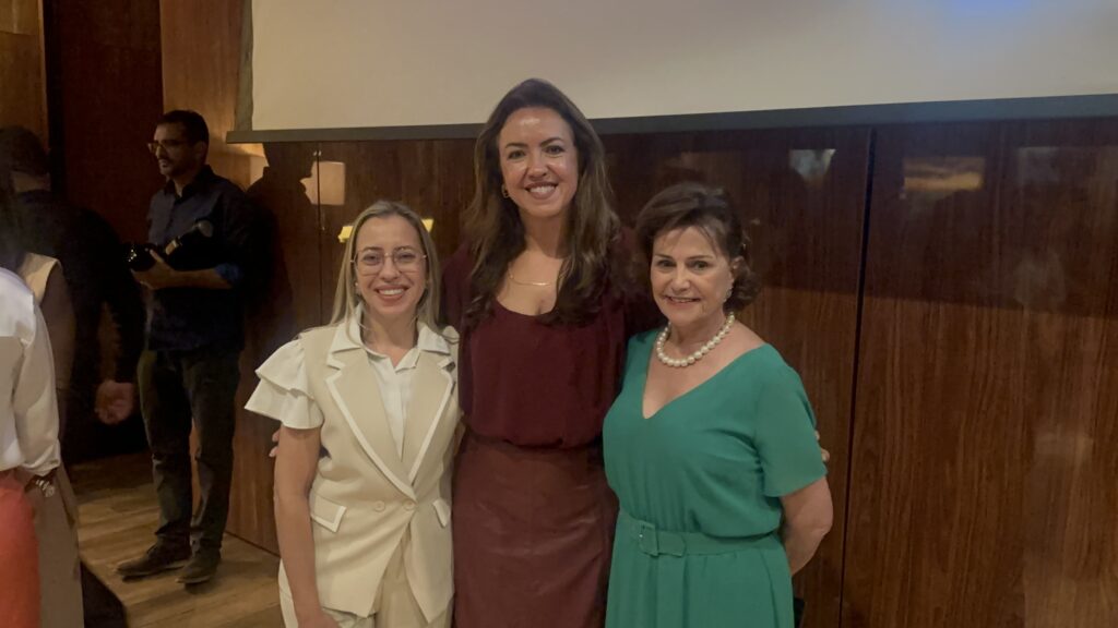 Lideranças femininas em destaque: Dra. Andreara Castro e Maria Lúcia participam de encontro no Shopping Campo Grande